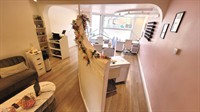 thriving beauty clinic based - 3