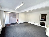 retail high street investment - 2