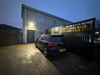 modern car accessories shop - 1