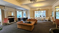 33 bedroom town centre - 2