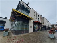 retail st austell - 1