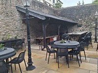 freehold pubs restaurants urban - 3