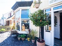 beautiful guest house - 2