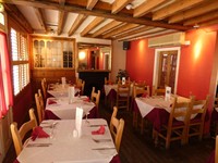 characterful bar bistro cafe - 3