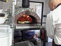 italian wood fired pizza - 3