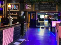 nightclub bar - 1