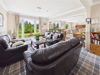 established highland guest house - 2