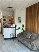established award-winning salon high-growth - 1