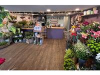 highly rated florist gloucestershire - 1