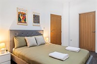 freehold serviced accomodation newark - 2