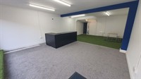 retail unit on main - 2