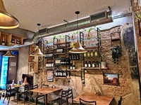 well fitted italian restaurant - 1