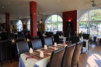 rim nam thai restaurant - 2