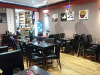 busy chinese noodle bar - 3