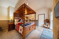 freehold hotels llangollen 33 - 3