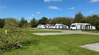 attractive touring caravan park - 1