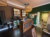 established thai restaurant 5 - 3