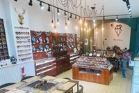 jewellery boutique creative workshop - 2