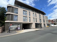 prime town centre retail - 3