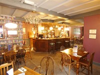 smartly presented inn pub - 2