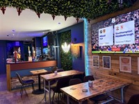 sports bar eatery - 2