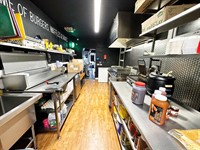 hot food takeaway hyde - 2