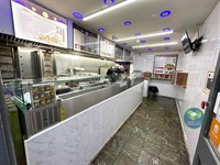 hot food takeaway fallowfield - 1