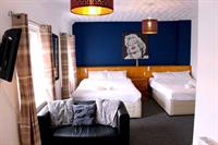 freehold hotels restaurants blackpool - 3