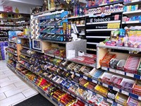attractive convenience store off-licence - 1