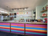 popular thriving mexican restaurant - 2