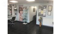thriving unisex hair salon - 1