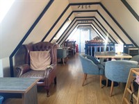freehold licensed café restaurant - 2
