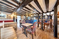 charming fot pub with - 2