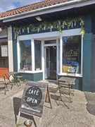 charming licensed cafe near - 1