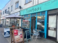 southend cafe favourite with - 1