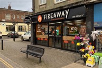 franchise pizza restaurant takeaway - 1