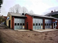 old established car mot - 1