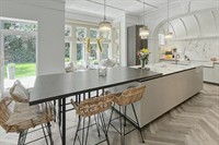 magnificent family home with - 3