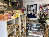 pet supplies business - 1