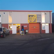 retailer of tools workwear - 1