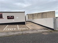 highly regarded motor garage - 3