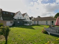 very accessible 16 beds - 2