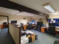office accommodation with parking - 3
