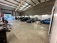 autobody repair shop - 1