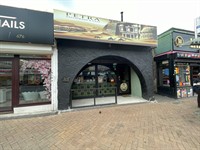 superbly presented wood-fired restaurant - 1