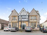 busy leasehold pub thornbury - 1