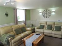 detached six bedroom home - 2