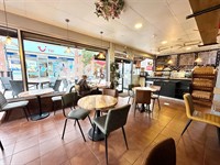 cafe coffee shop altrincham - 3