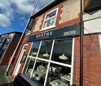 established independent cafe - 1