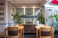 freehold hotel bar restaurant - 2